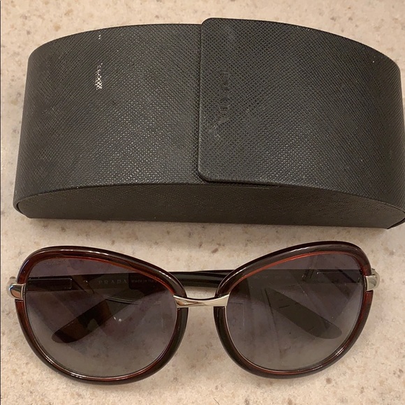 PRADA 100% Authentic Red Frame / Black, Grey Lense - Picture 1 of 11